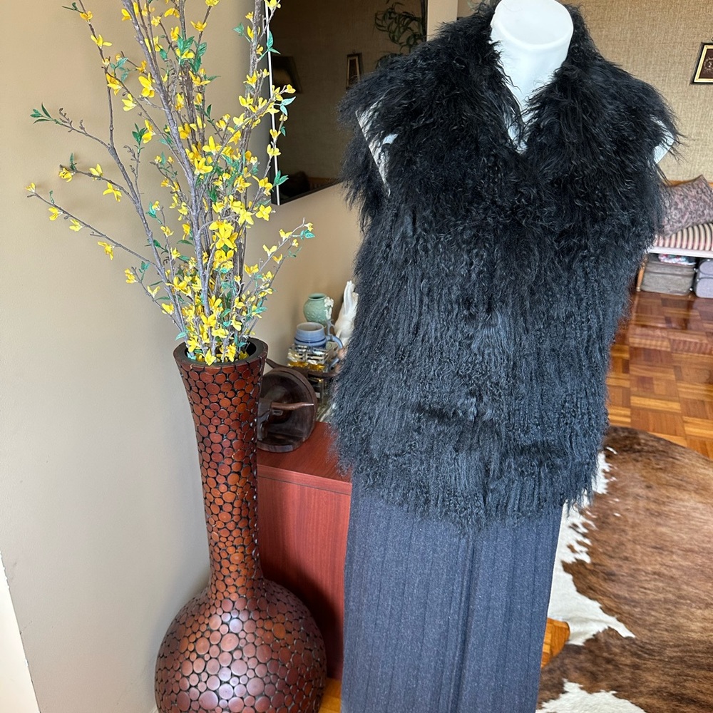NWT MICHAEL Michael KORS 100% Real Mongolian Shaggy Curly Lamb fur VEST .s S